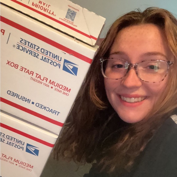 LēAnna is actually live?!?!?!? LIVE SHOW LISTING - Picture 3 of 8